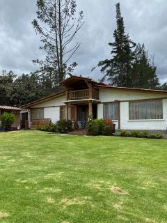 Quinta ALICIA GUADALUPE - Quito - 0