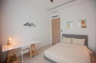 Seaview SuperCondo, near Queensbay - Gelugor - 4