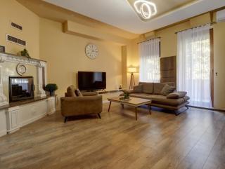 Midtown Prishtina Stays - Central Location - Pristina - 9
