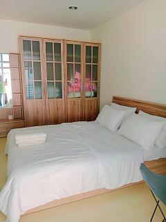 Condo The Beach Bangsaen 327-2 Pool Access - Bang Saen - 2