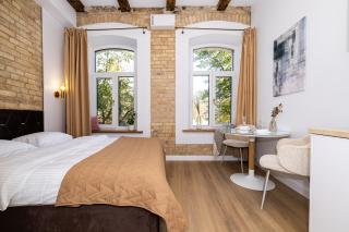 cohost I Brand New Apt, w-AC in a Central Location - 8