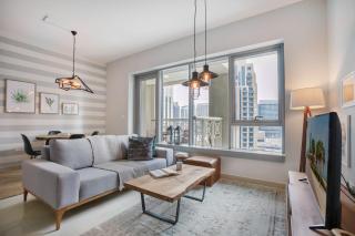 Luxury 1 Bedroom Burj Khalifa Downtown - Dubai - 4