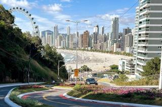 30m da Praia BC - Rua 1801 - Garagem Privada - 1