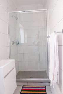 Spacious 2 Bedroom Apartment in Midrand, Waterfall City - Business and Family friendly - 10 Elizabeth Place - 7