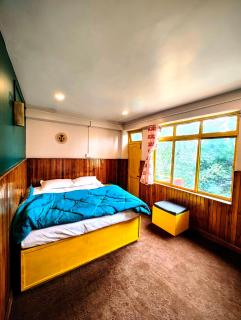 Hidden Monkey Backpackers Darjeeling, Batasia - Darjeeling - 0