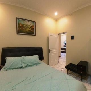 Pomah Guesthouse - 8