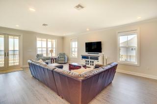 Walk to Beach Oceanfront Home with Outdoor Kitchen - Waveland - 6