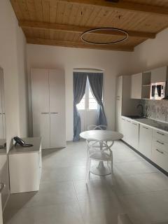Via Ai Portici Suite - Caselle Torinese - 1