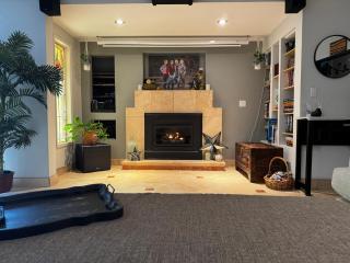 Secluded Paradise Oasis with Gorgeous Pool - 2