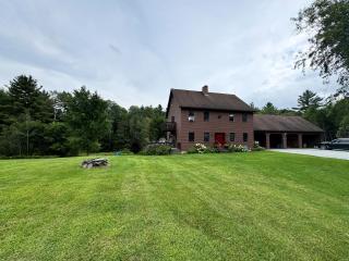 Your Vermont Homeaway from home - Plainfield - 9