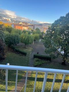 Magnifique appartement suréquipé-balcon-vu-parking - Cité de la Raye Dieu - 5