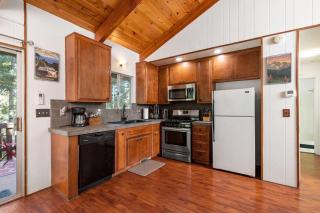 Pine Ridge Peak Cabin - Close To Town Lake - Crestline - 1