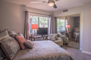 Charming Palm Desert Oasis - An Ideal Getaway Home - 5
