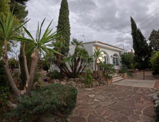 Casa familiar en la maravillosa ciudad de L'Eliana con 3 habitaciones - L'Eliana - 0