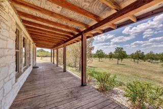 Pecan Farm Haus - Fredericksburg - 1