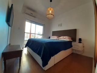 Moderno apartamento con cochera en Villa Pueyrredón - 0
