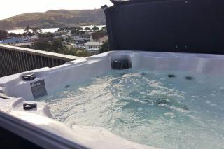 VIEWS, LOCATION plus SPA - Raglan - 9