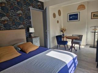 Gîte Grand Capacité avec Parking et Animaux Admis - FR-1-590-370 - Briare - 7