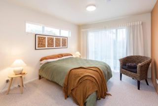 On Cotswolds - Whanganui - 2