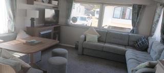 Lovely 8 Berth Caravan In Norfolk At Haven Hopton Holiday Park Ref 80055T - 8
