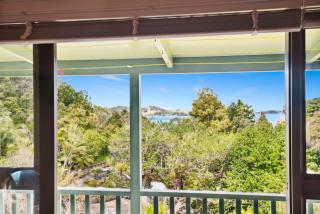 Opahi TreeHouse - Mahurangi West Holiday Home - 3