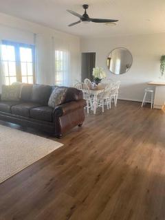 3 Bedroom Minutes to CBD Bathurst, Farmstay Sleep8 - Dunkeld - 3