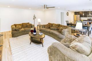 4-Bed 3 5-Bath Getaway Newly Remodeled - Palm Coast - 1