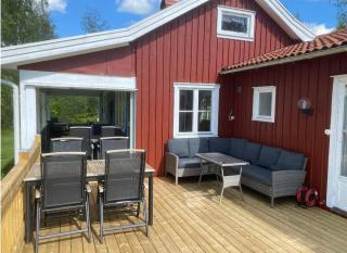 Amazing Home In Öxabäck With 4 Bedrooms, Sauna And Jacuzzi - Öxabäck - 6