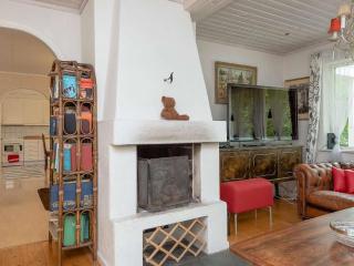 Stunning Home In Djurhamn With 6 Bedrooms, Wifi And Sauna - Djurhamn - 1