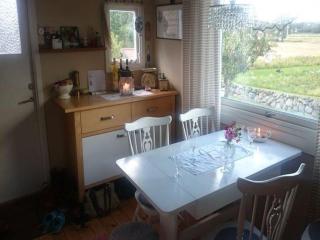 Beautiful Home In Kärna With 2 Bedrooms - Kärna - 9