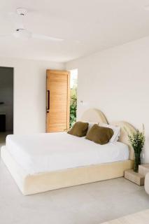 Villa in Canggu 4 Bedrooms - 6