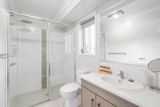 Westridge Precinct Perfection! - Harristown - 5