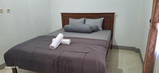 ABC Guest House Labuan Bajo - Labuan Bajo - 9