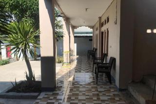 ABC Guest House Labuan Bajo - Labuan Bajo - 8