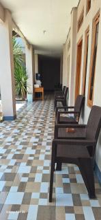 ABC Guest House Labuan Bajo - Labuan Bajo - 1