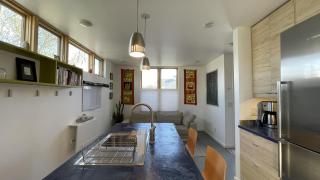 Stunning Modern Apartment, One Of A Kind! - 4