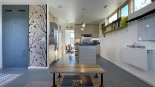 Stunning Modern Apartment, One Of A Kind! - 3