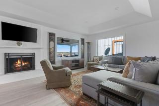 Guadalupe Bluff Farmhouse - 6