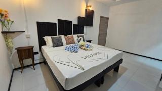 Crown Beach Family villas - Dhiffushi - 1