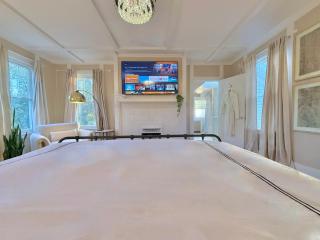 The Colonial at Mount Lebanon by Luxe PGH - Pittsburgh - 4