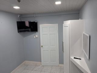 Breadfruit lodge - 4