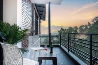 The Oak pine kasauli 7o1827o7o3 - 8