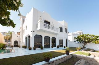 Frond M, Beachfront Villa, Palm Jumeirah - Mint Stay - Dubai - 9
