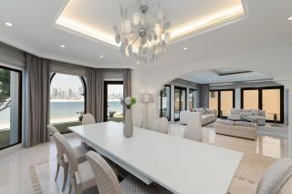Frond M, Beachfront Villa, Palm Jumeirah - Mint Stay - Dubai - 1