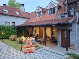 Rooms Korina - Samobor - 0
