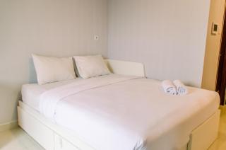 Comfort and Simply Studio at West Vista Apartment By Travelio - Jakarta - 3