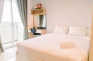 Comfort and Simply Studio at West Vista Apartment By Travelio - Jakarta - 4