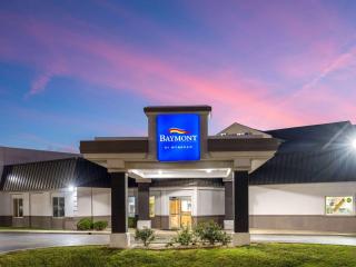 Baymont by Wyndham Indianapolis East - Indianápolis - 8