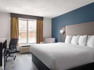 Baymont by Wyndham Indianapolis East - Indianápolis - 1