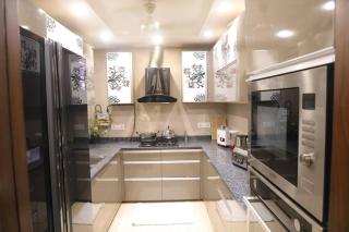Divine India Service Apartment 3Bhk,J-223 Saket - Nova Deli - 2